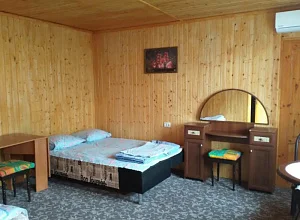 "Парус" гостевой дом Солоники