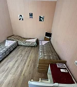"3х-местный"