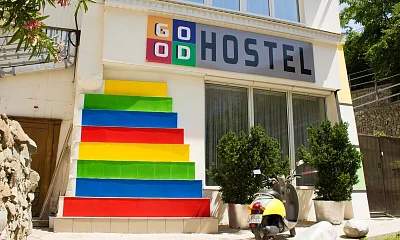 "Good Hostel" хостел, Алушта Фото: 1 из 4