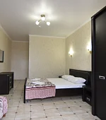 "Стандарт 3х-местный с отдельным входом"