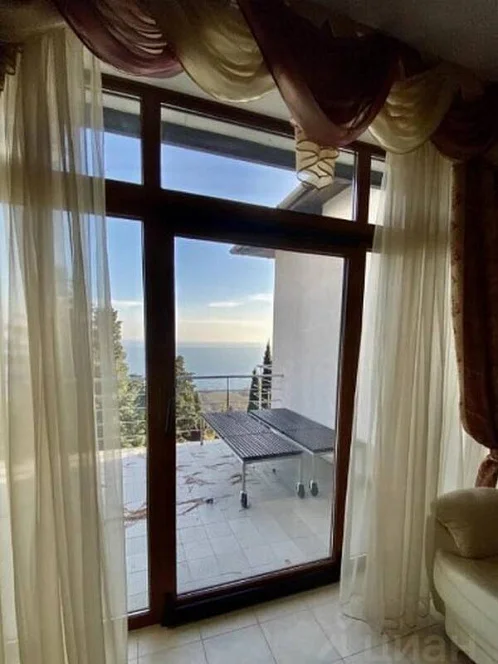 "650 м2" дом под-ключ, Алупка Фото: 37 из 43