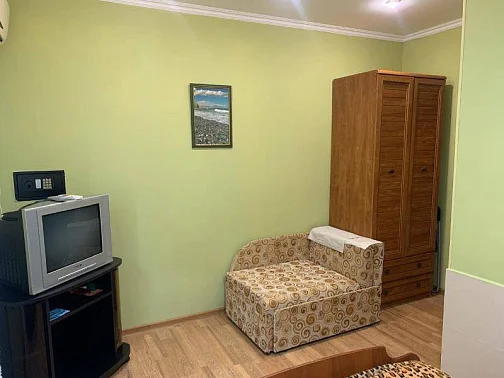 "Коттедж" частный сектор, Орджоникидзе Фото: 25 из 38