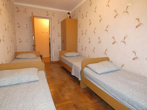 2х-комнатная квартира Агрба 13 кв 32, Пицунда Фото: 10 из 12