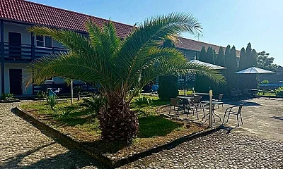 "Абхазский дворик" гостиница, Цандрипш Фото: 1 из 23