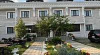 "Lucette Guest House" отель, Лдзаа