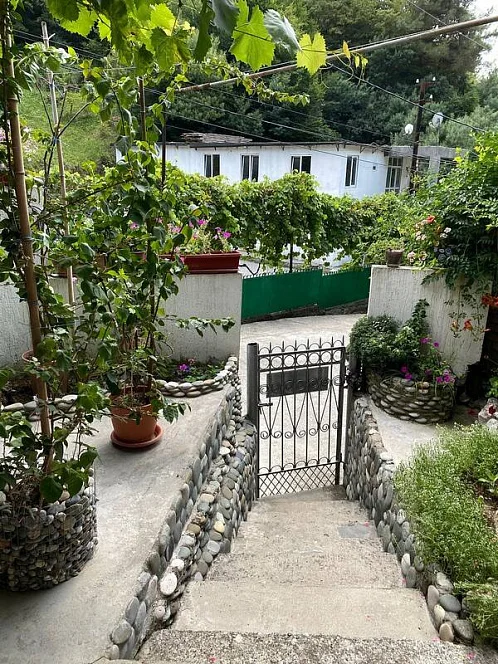 Частный сектор Приморская 7, Лдзаа Фото: 3 из 28