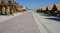 "Золотой" гостиница, Саки