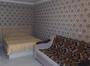 Отдых в Гагре   Лакоба 13 - снять посуточно