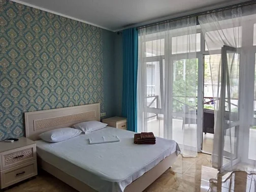"Вернисаж" мини-гостиницы, Судак Фото: 13 из 48