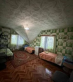"3х-местный"