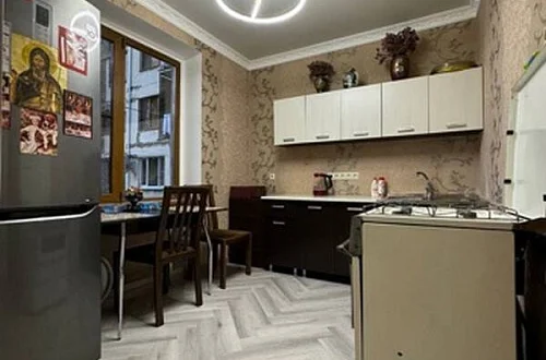 5-комнатная квартира Фото: 2 из 11