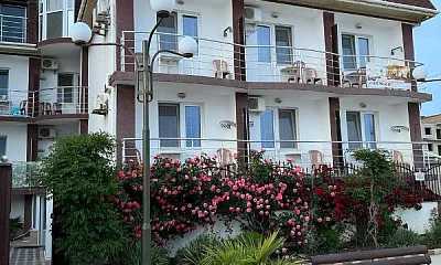 "Жемчужина" мини-отель, Прибрежное Фото: 1 из 31