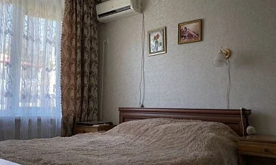 2х-комнатная квартира Гагарина 15, Сочи Фото: 1 из 16