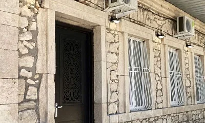 Дом под-ключ Академика Марра 29, Сухум Фото: 1 из 36