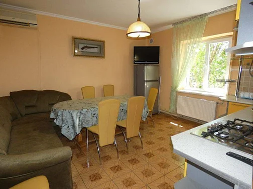 "Зеленый дворик Гульсум" гостевой дом, Морское Фото: 42 из 52