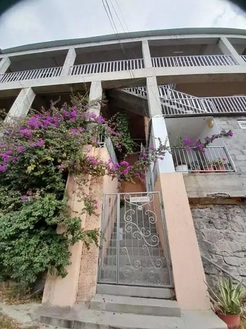 "С видом на море" частный сектор, Гагра Фото: 2 из 37