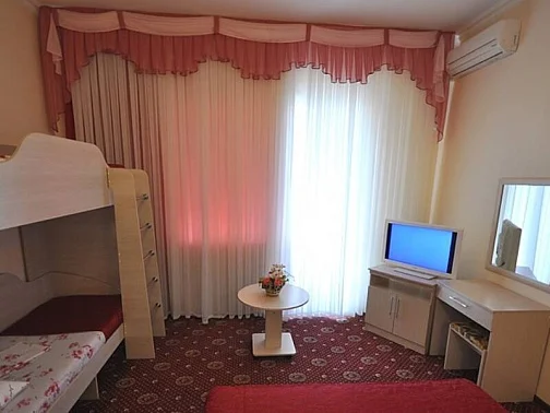 "Прибой" гостиница, Дивноморское Фото: 18 из 32