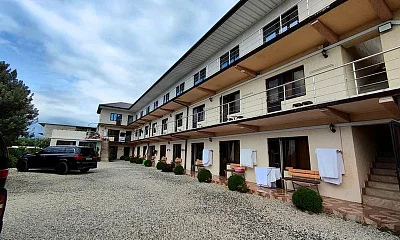 "Золотой павлин" гостевой дом, Алахадзы Фото: 1 из 20