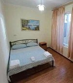 "2х-комнатный с кухней в цоколе"