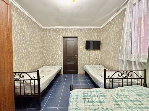 "У Полины" частный сектор, Лоо Фото: 12 из 31