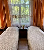 "2х-комнатные апартаменты с балконом"