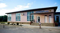 "Атлет" гостиничный комплекс, Кучугуры