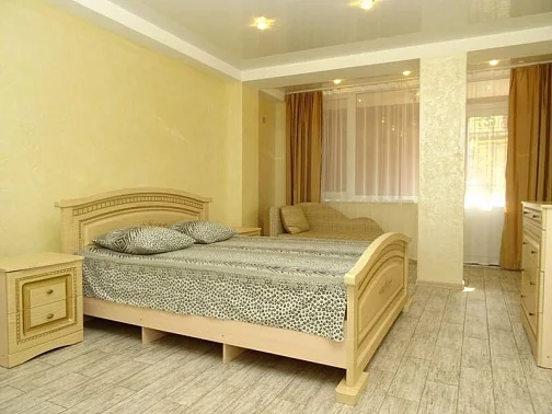 Гостевой дом Горького 3, Алушта Фото: 34 из 43