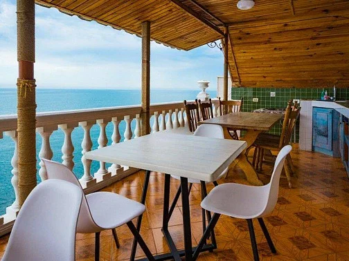 "На море как дома" эллинг, Рыбачье Фото: 5 из 47
