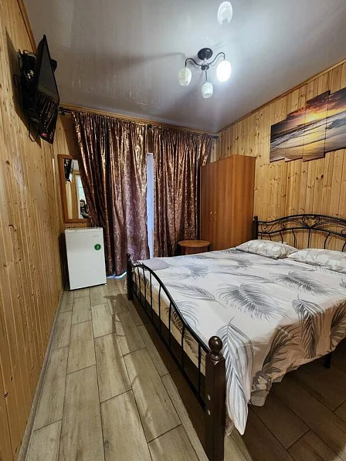 "У Ларисы" гостевой дом, Гагра Фото: 40 из 51