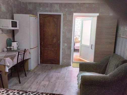 2х-комнатный дом под-ключ Кочмарского 45, Феодосия Фото: 10 из 15