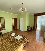 "Комфорт с доп. местом и балконами" 4х-местный