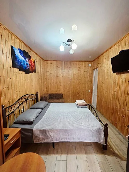 "У Ларисы" гостевой дом, Гагра Фото: 16 из 48