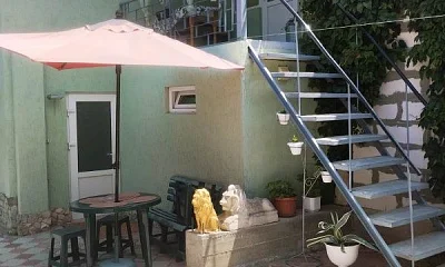 2х-комнатный дом под-ключ Кочмарского 45, Феодосия Фото: 1 из 15