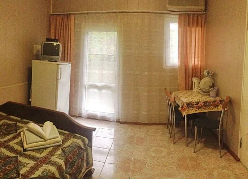 "Южный бриз" эллинг, Лоо Фото: 11 из 48