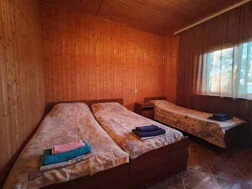 "Дом Ерванта" частный сектор, Пицунда Фото: 17 из 50