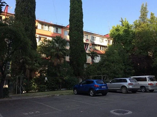 2х-комнатная квартира Свердлова 70 кв 49, Адлер Фото: 2 из 20