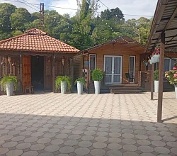 "Домики у Наала" база отдыха