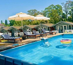 "Sea breeze" база отдыха