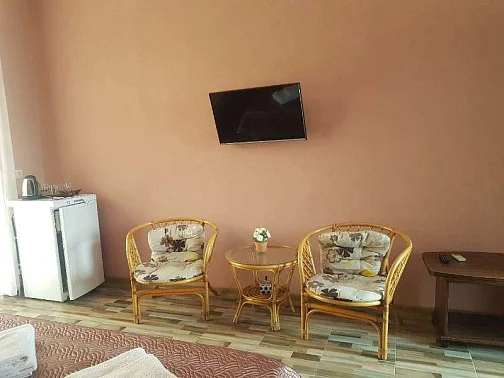 "Массандра" гостиница, Лоо Фото: 37 из 49