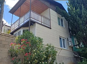Дом  Таврическая 33 Алушта