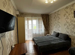 Отдых в Цандрипше   Горького 38 кв 7 - снять посуточно