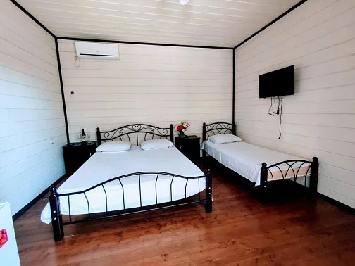 "Амир" гостиница, Пицунда Фото: 18 из 34