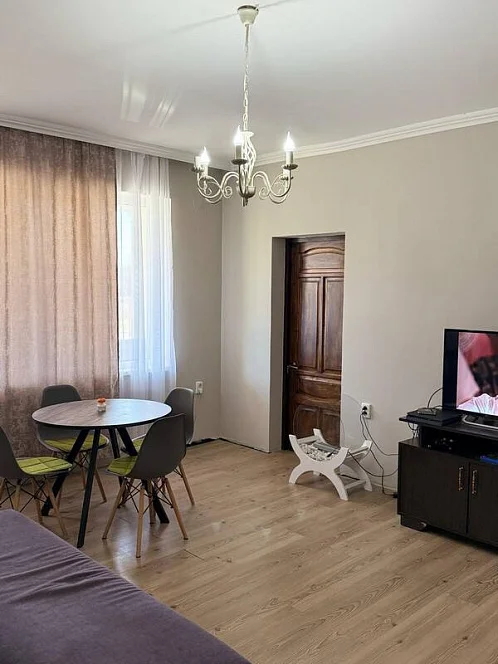 2х-комнатная квартира Площадь Конституции 11 кв 1, Мачара Фото: 6 из 10