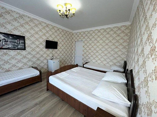 "Изумрудный" гостевой дом , Гагра Фото: 35 из 51