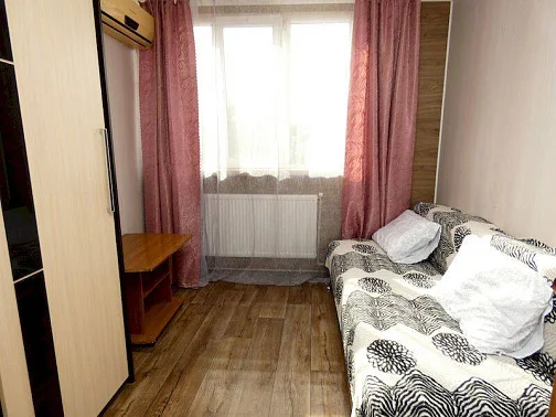 2х-комнатная квартира Одесская 7/А, Геленджик Фото: 6 из 10
