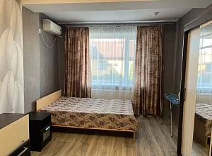 Ейск   Калинина 73/4 кв 71 - квартиры снять посуточно
