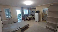 "В тени ливанского кедра" частный сектор, Алупка