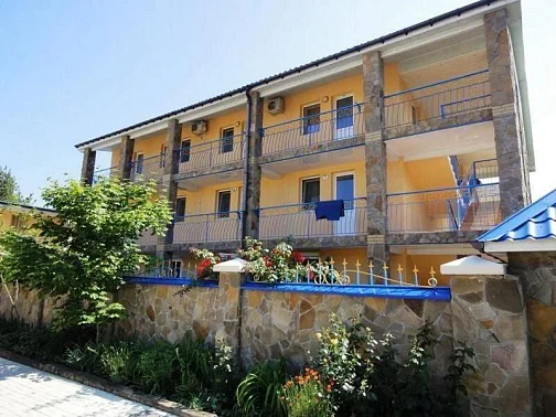 "Вилла Дана" мини-гостиница, Героевское Фото: 9 из 42