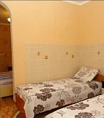 "4х-местный с удобствами"