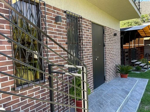 "СЕМЕЙНЫЙ" гостевой комплекс, Новый Афон Фото: 18 из 44